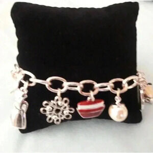 Bracelet CHARMS COLLECTIBLE 125 YEARS ANNIVERSARY